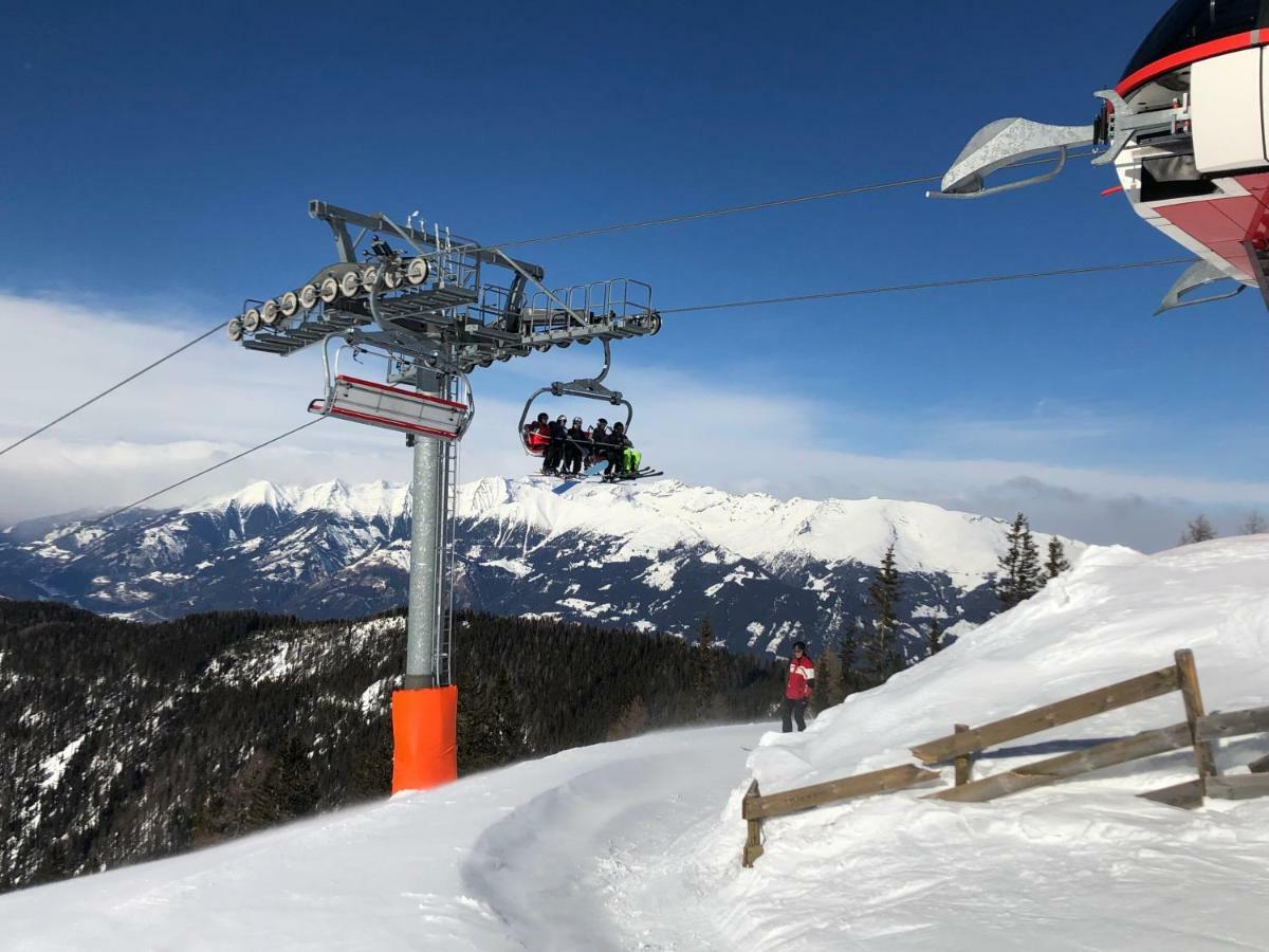 Large Family Holiday Home Siren Stays Leoben  Экстерьер фото